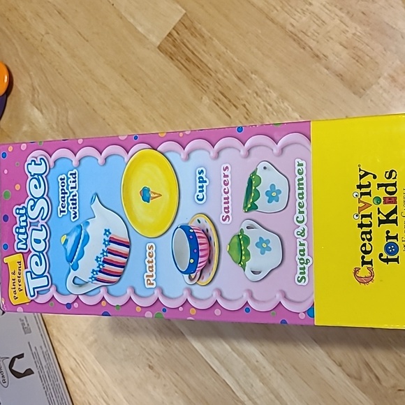 Creativity for Kids Mini Tea Set - Picture 2 of 3
